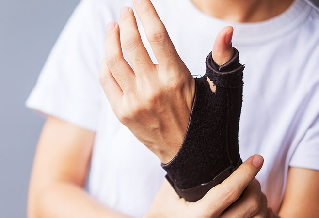 de quervain tenosynovitis symptoms degeneratív izületi gyulladás