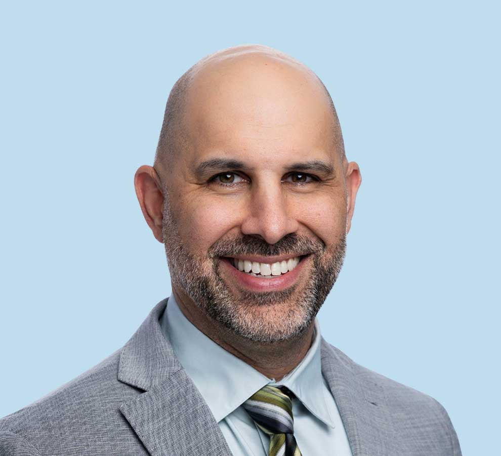 Afshin Noori, DC, PA-C headshot